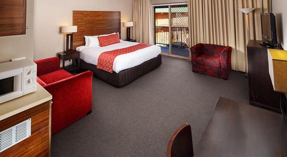 Quality Hotel Dickson Canberra Extérieur photo